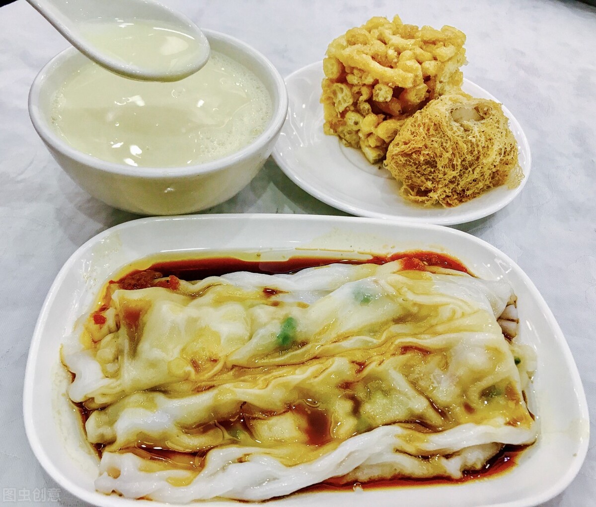 这座粤里粤气的广西小城，说粤语、吃粤菜、听粤剧，一身广东味道