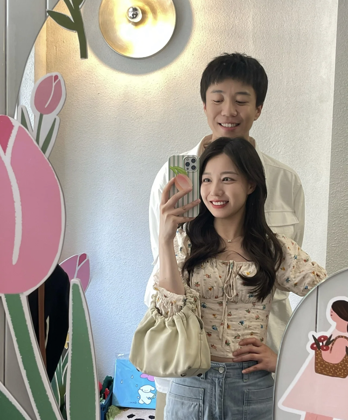 “蒋孝话CP”分隔两地，粉丝喊话想看恋爱日常，陈孝良机智回复