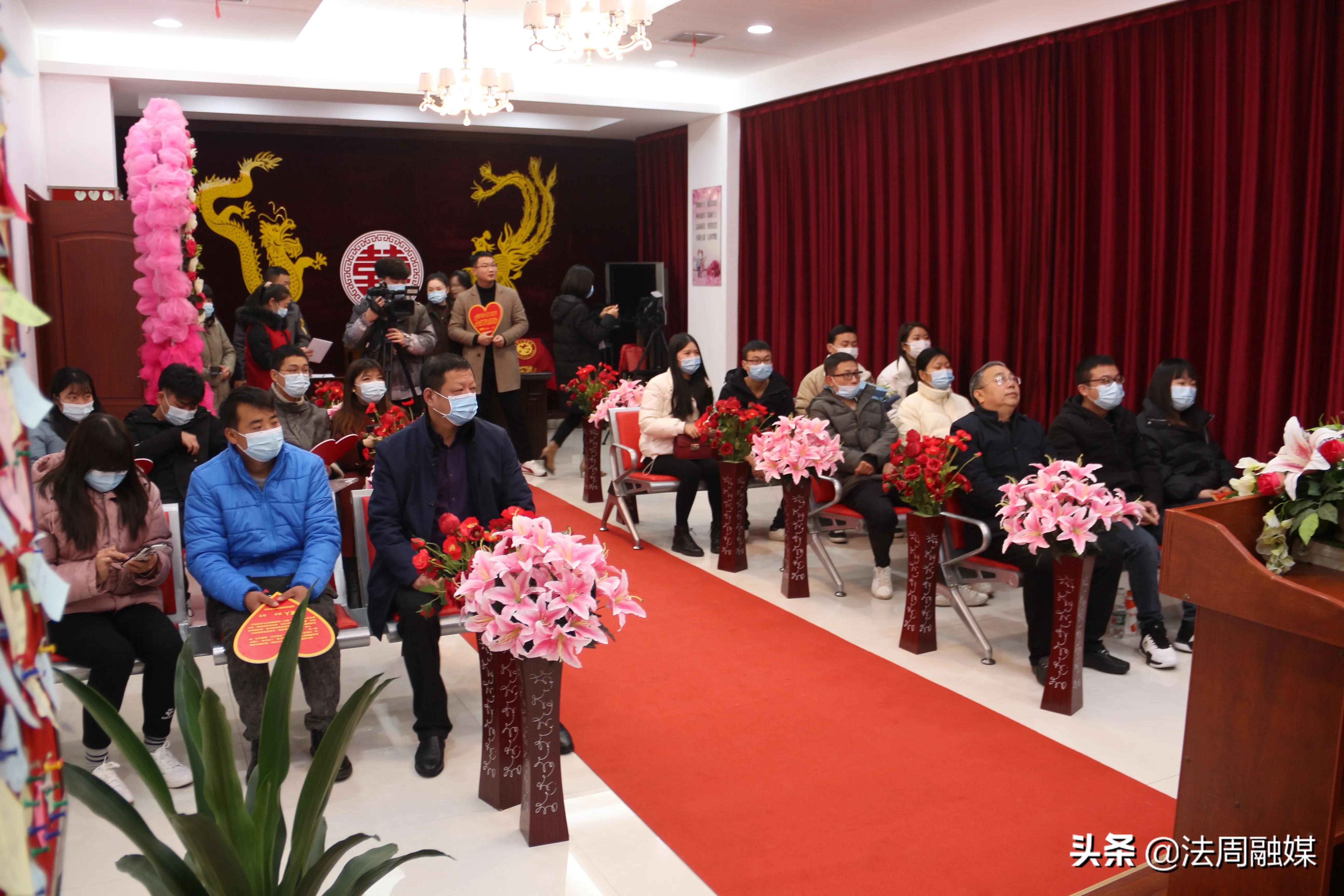 澧县举办“新年新婚俗 新人幸福长”2022元旦集体颁证仪式