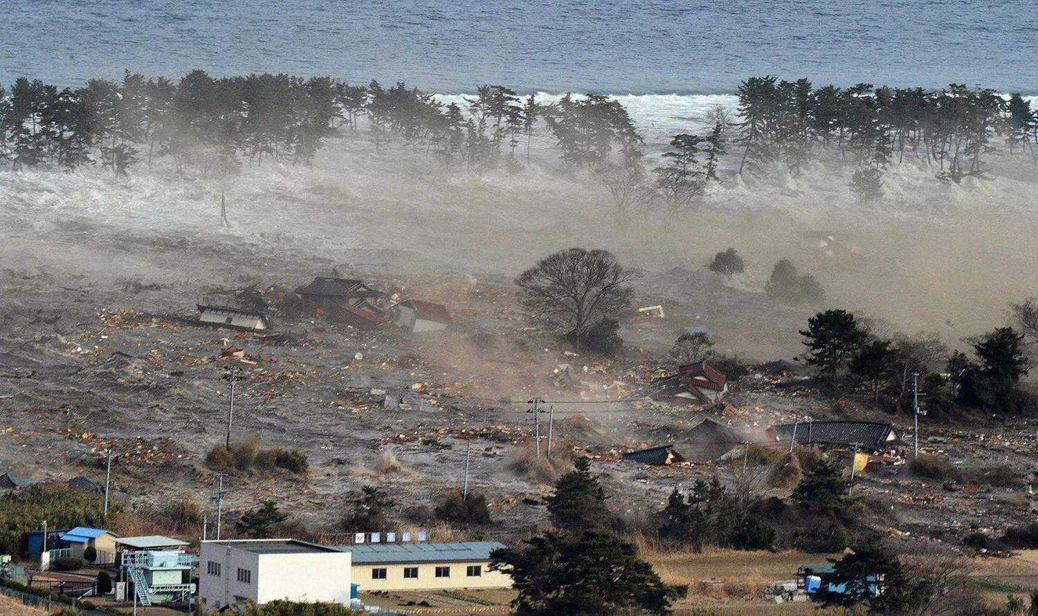 日本6.4級地震!岩漿擾動頻繁,噴火口增加6倍的富士山會噴發嗎?