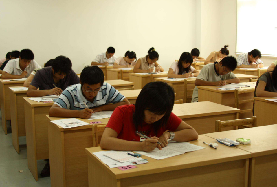 “延迟退休”方案逐渐明朗，预计2022年进行试点，80后或深受影响