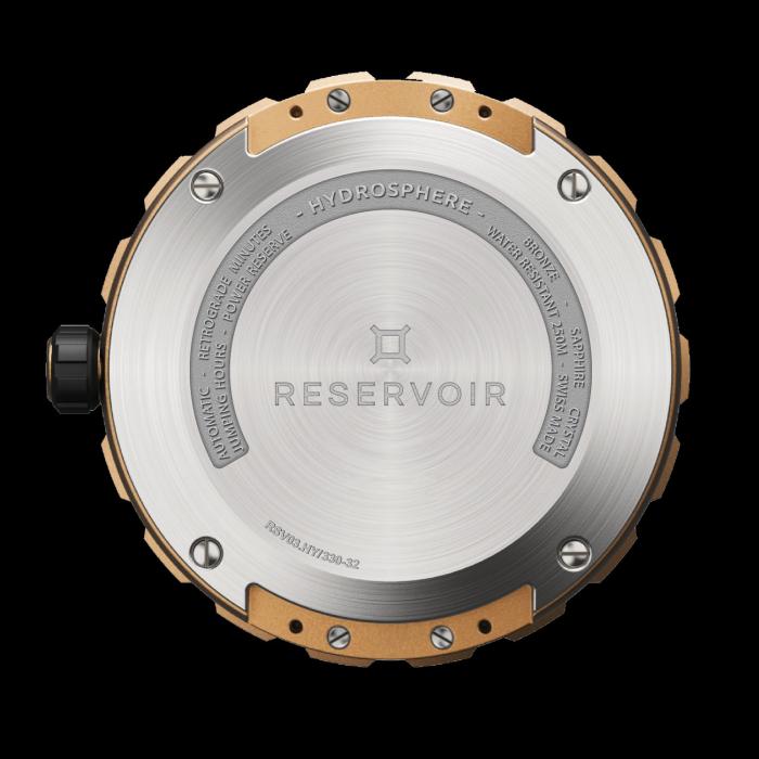 受到油桶和压力计启发，所制作的一款潜水表