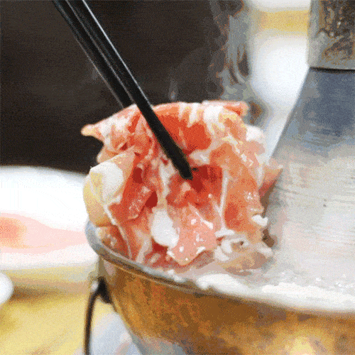 北京哪处烤羊肉最解馋？这家老字号，不是一个“绝”字就能概括