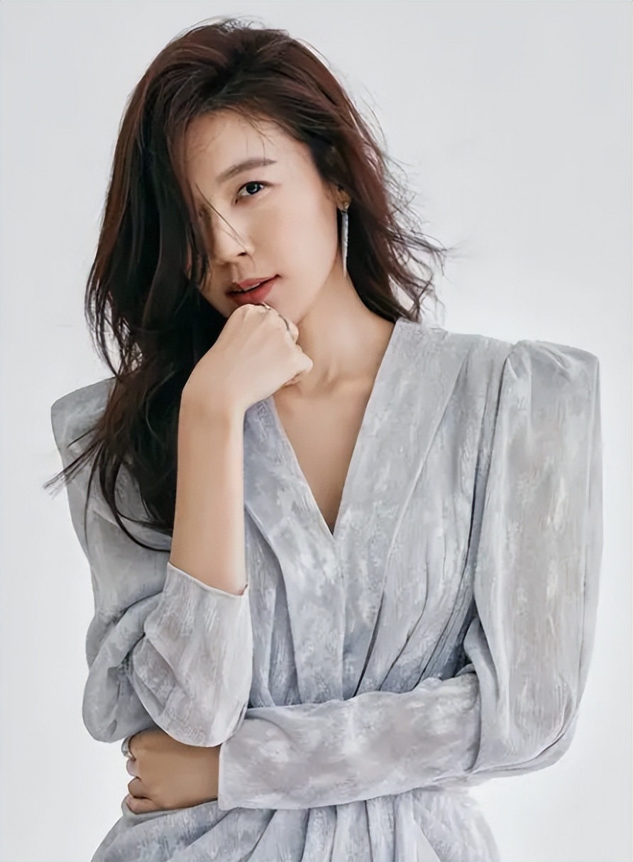 这10位女星，都是韩国国宝级女演员，有人被誉：忠武路票房力第1