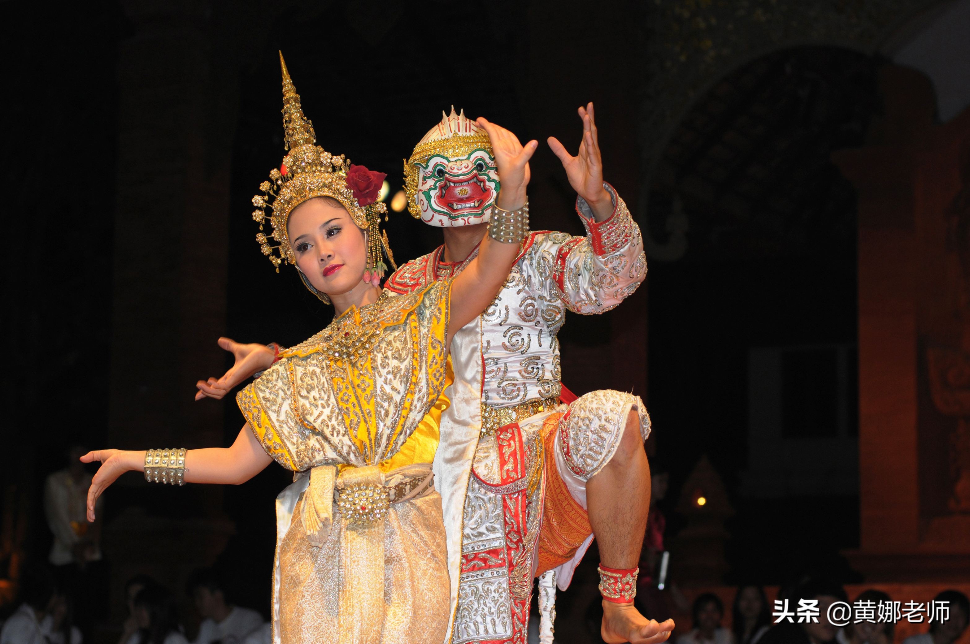 泰国的传统舞蹈,通常也在讲仙女和魔鬼斗法的故事特别是佛教宣扬的