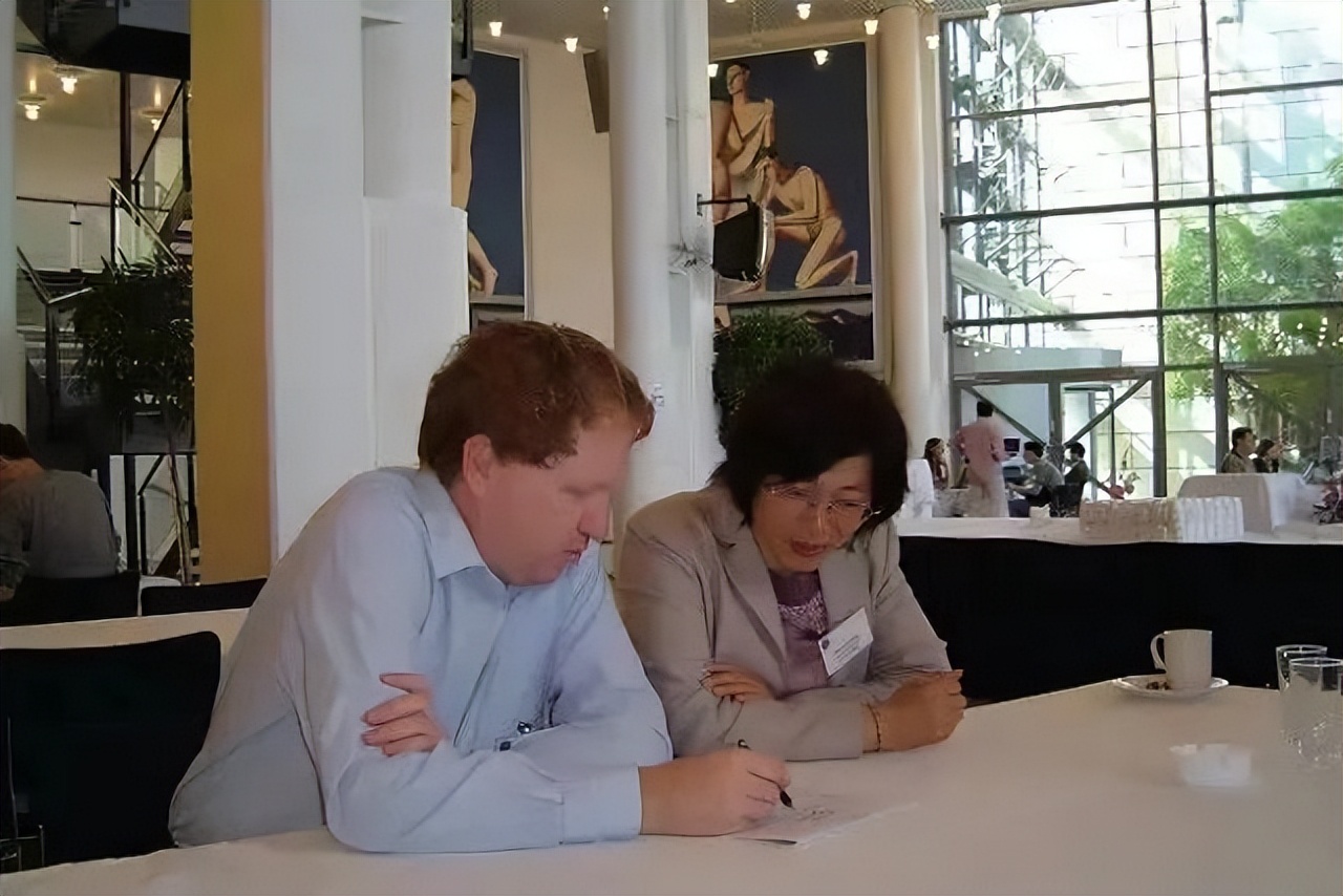 清华教授王小云：密码界的女强人，曾破解美国认为最安全的密码