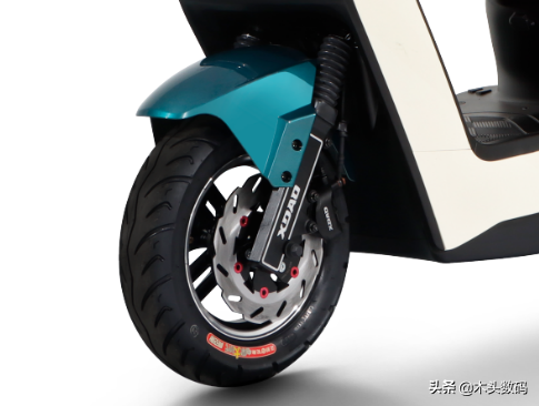 油价暴涨，长续航、轻智能小刀电动车N9长征版谁能不爱？