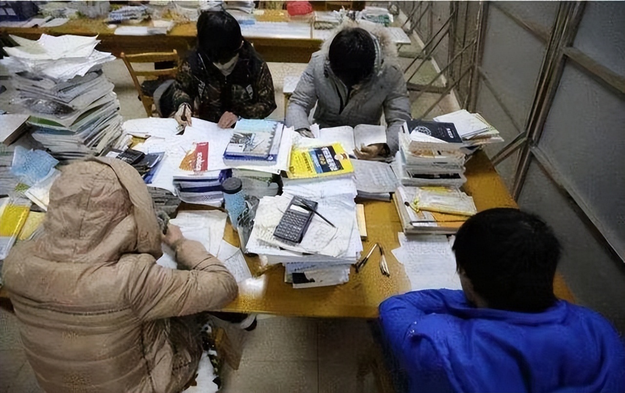 模拟成绩与高考成绩，彼此间究竟有多大差距？看班主任怎么说