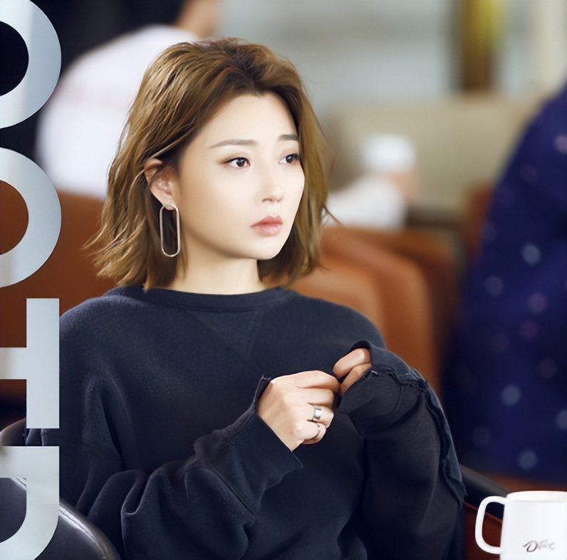 同样饰演职场女精英，把陈数、姚晨和杨颖放在一起，差距就出来了