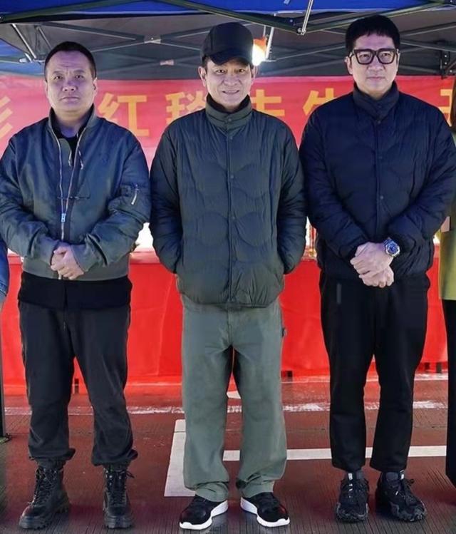 刘德华被爆保镖随身最少8人同行，网友：非常支持，没毛病