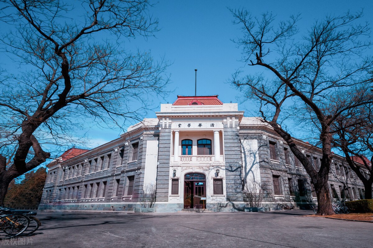 清华大学2022年美术类校考合格线公布，录取需要高考文化多少分？