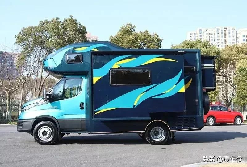 高端代名詞?這十三款進口依維柯房車各有千秋,你更喜歡哪一款呢