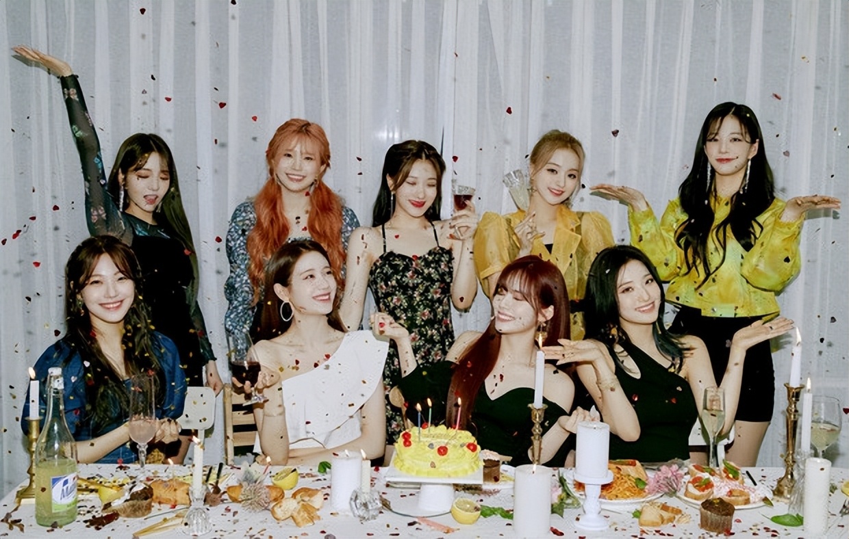 Seventeen，Dvwn、BTS等HYBE组合5月份K-pop专辑销量令人印象深刻