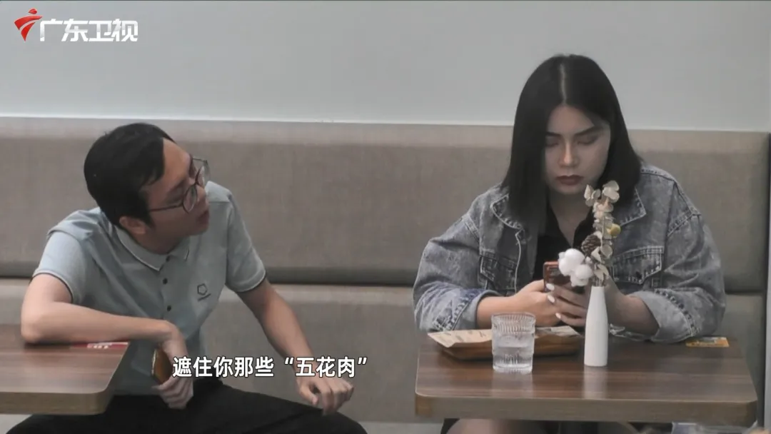 女生穿紧身瑜伽裤被指“伤风败俗”，路人怒怼：与你无关