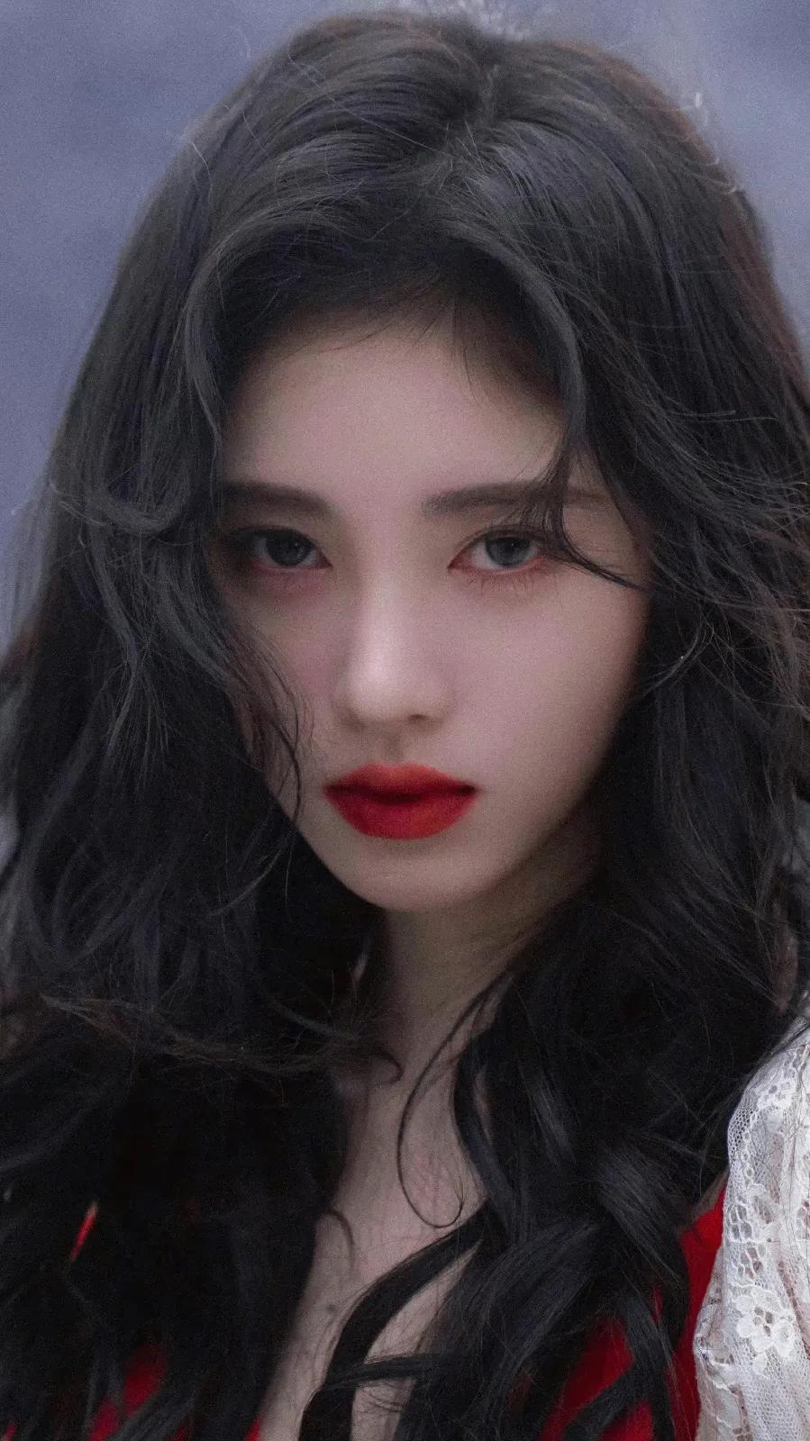 精美图集｜鞠婧祎造型大赏