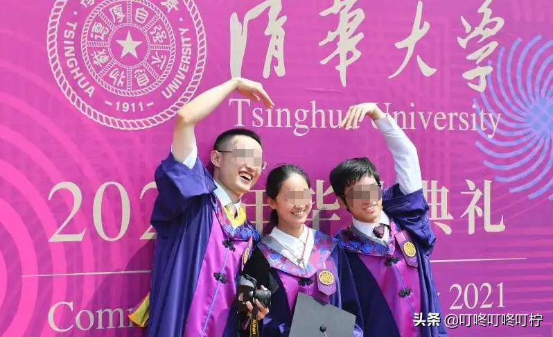 清华大学700多门课程全英文授课，是与国际接轨还是另有原因？