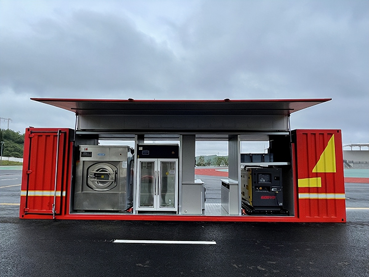 森源鸿马“1+N”智能方舱在贵州省消防救援后勤工作会议现场获赞