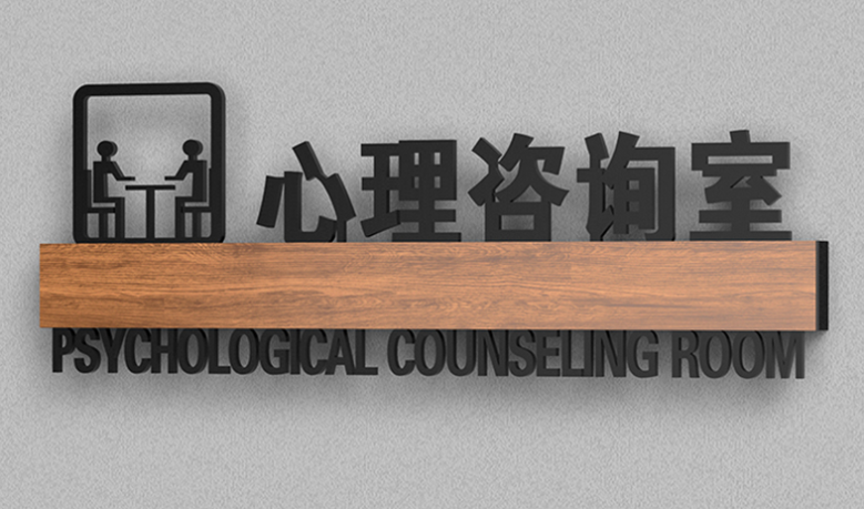 一女大学生被男子尾随，大学生：别伤害我，我给你1千你去嫖娼