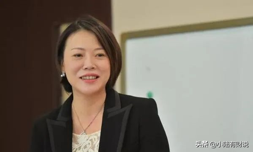 太强了！全球前十大白手起家女富豪，整整9个都是中国人