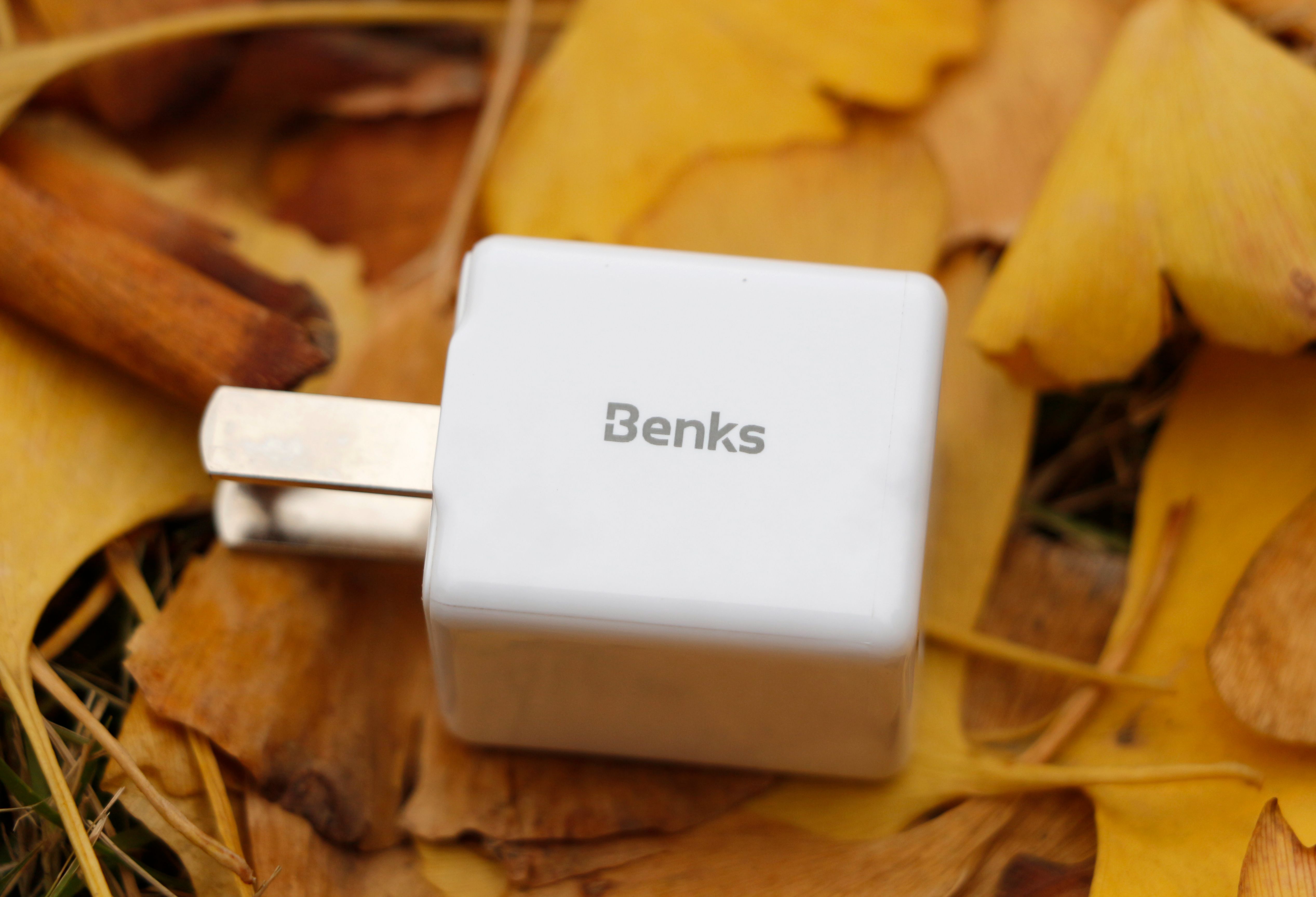 很小且快，不是不行是很行——Benks 方糖mini 20W PD快充 體驗(yàn)報(bào)告