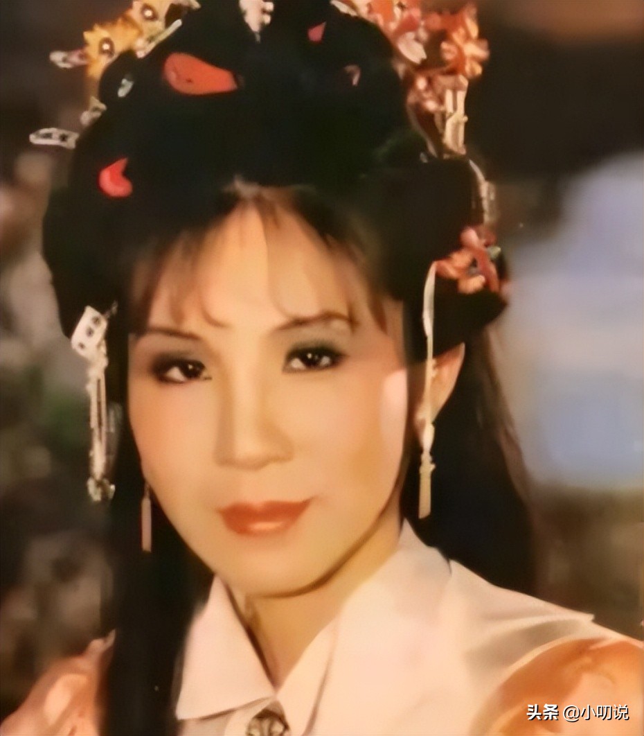 杨钧钧：焦恩俊口中的“傻丫头”，带资进组演女主，没长相遭嘲笑