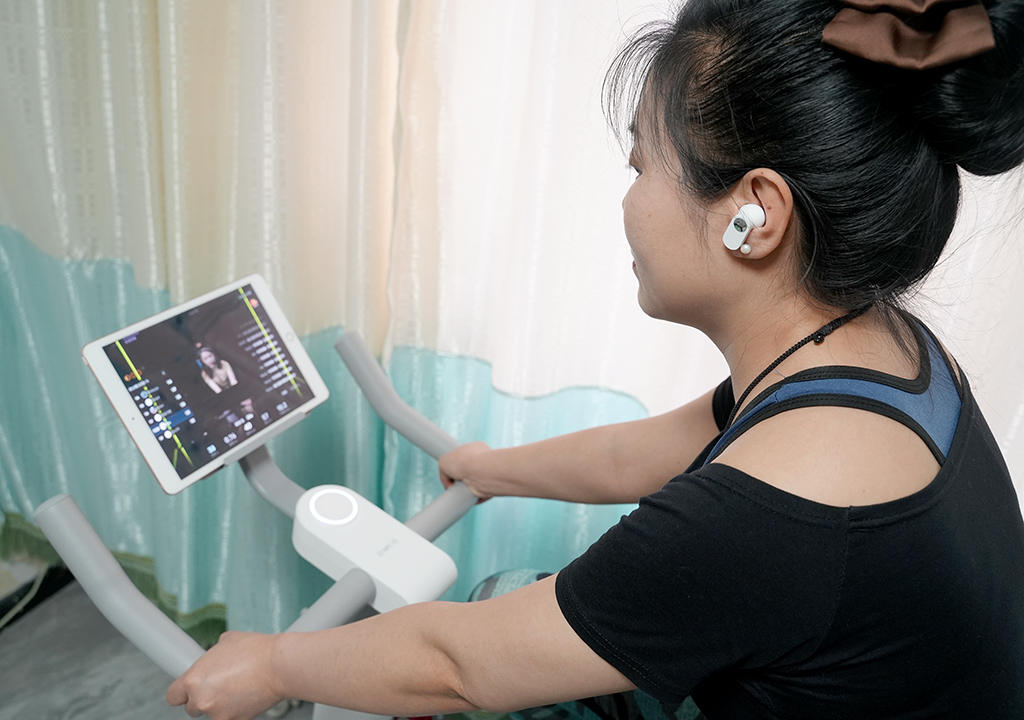 12.4mm大动圈，有颜值、更好听的一加Buds N无线蓝牙耳机体验