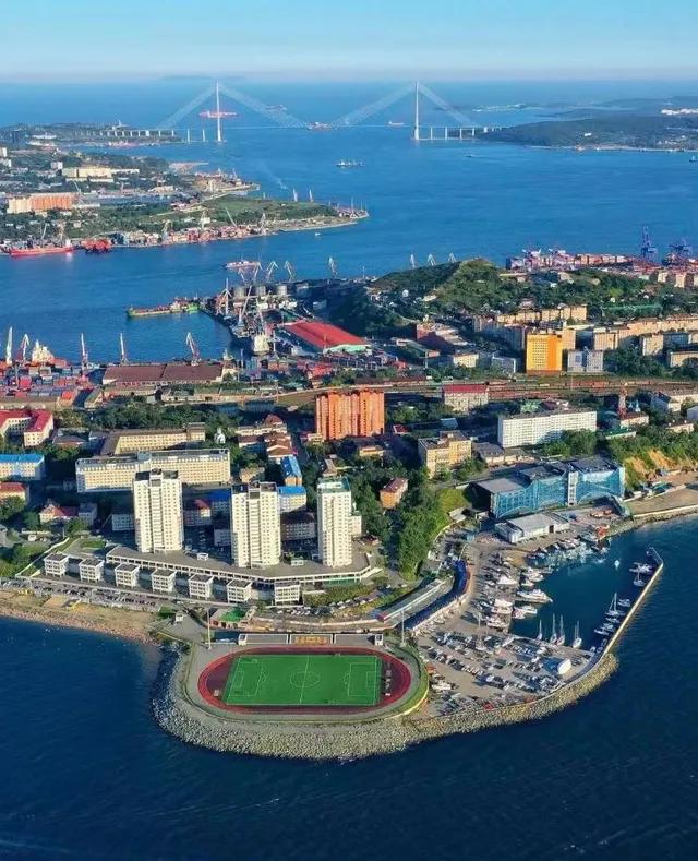 俄罗斯海参崴,建筑工月薪能到2w,你愿意来不?