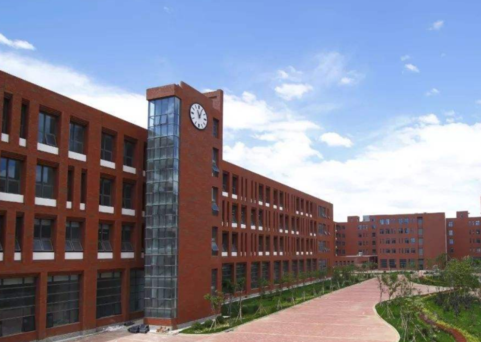 这6所大学“当官”的概率高，文科理科都有机会，高薪又稳定