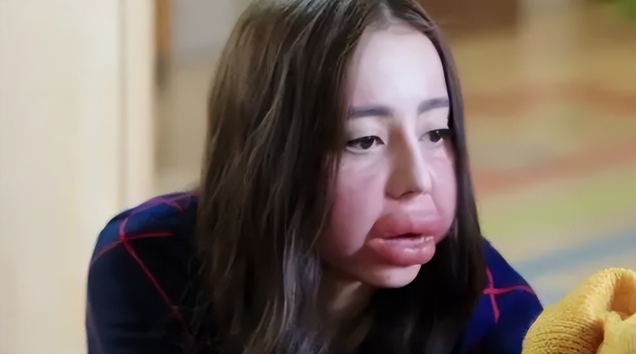 明明是美女，但为演戏都豁出去了！这10个女星的造型，个个辣眼睛