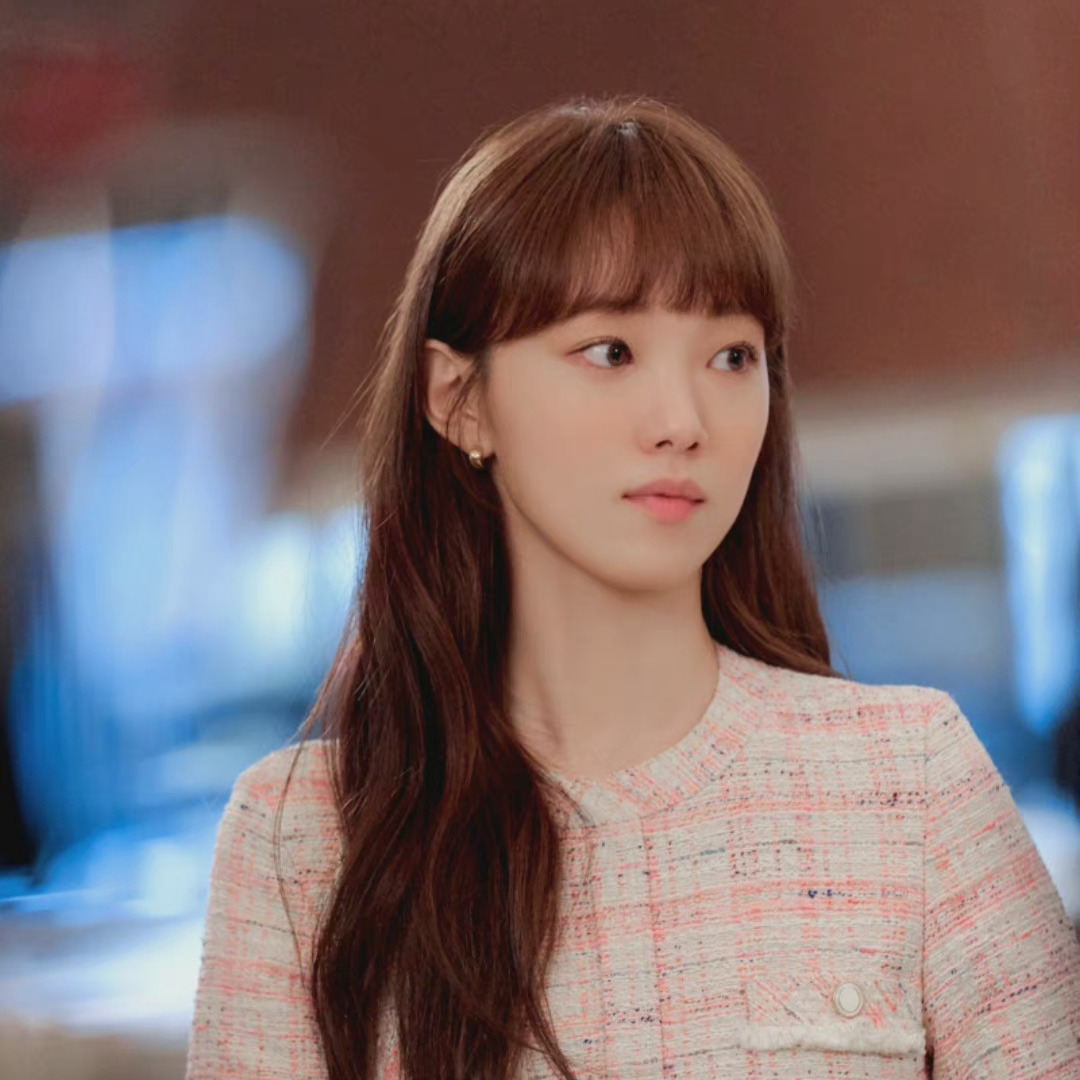 杨洋宋茜绯闻又上热搜了？不过她这几年变化也太大了吧