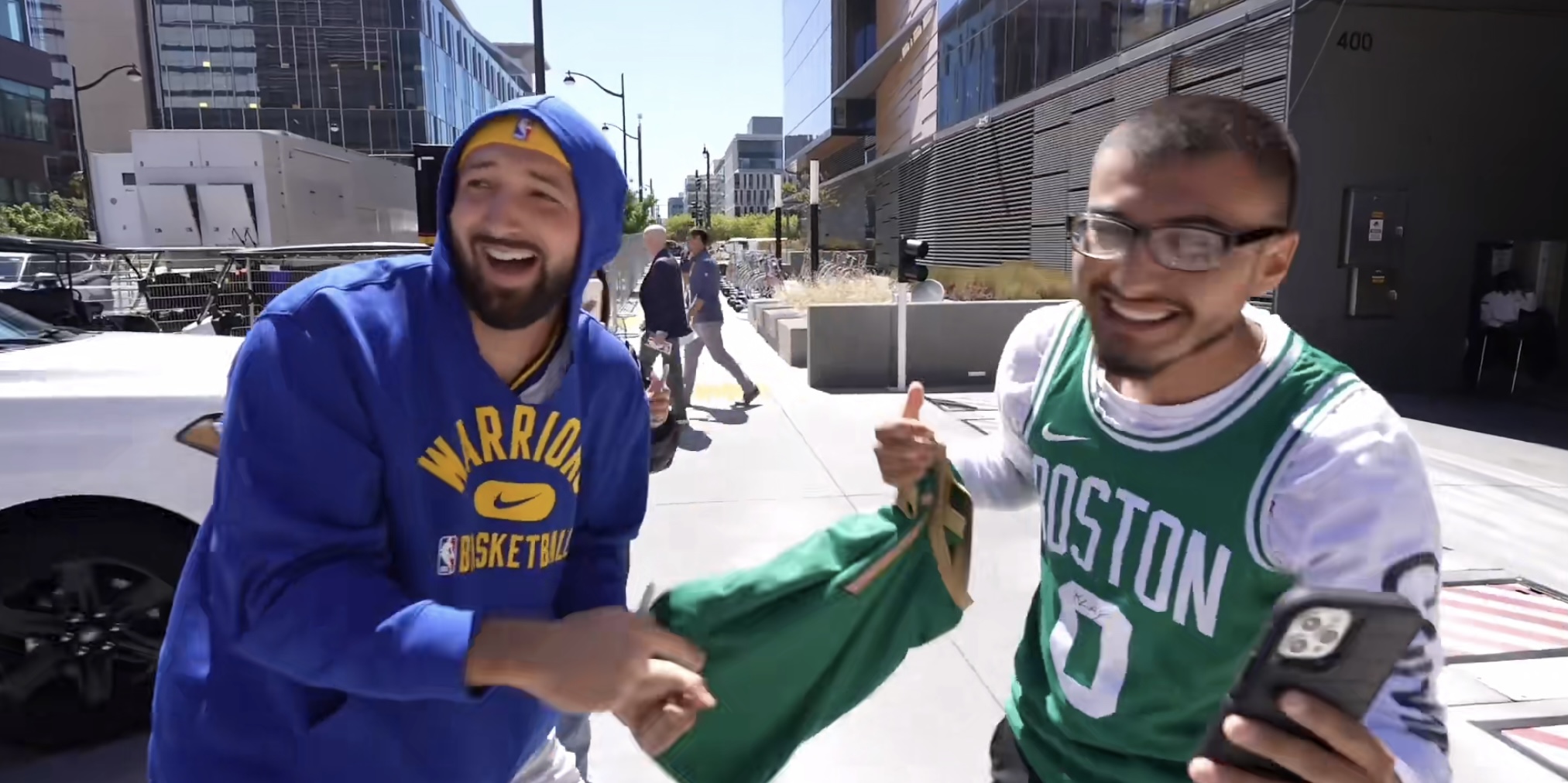 nba都有哪些训练服(再选100次，他可能也是穿着那件金州勇士的训练服走进场馆)