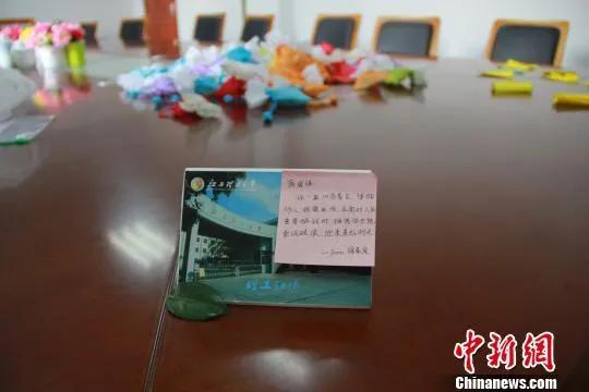 大学生如何进行压力管理（大学生解压方法调查）