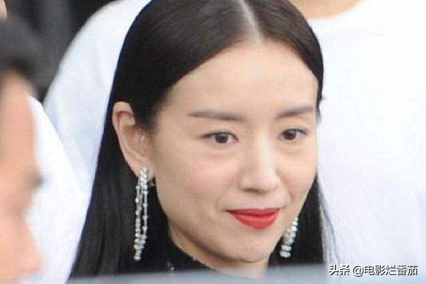 这6位不耐老女星，年轻时是颜值天花板，如今颜值大跌、老态频现