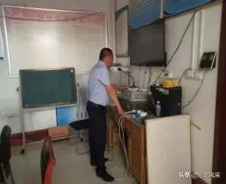 二点委夜蛾研究再创新 生态调控措施普及推广