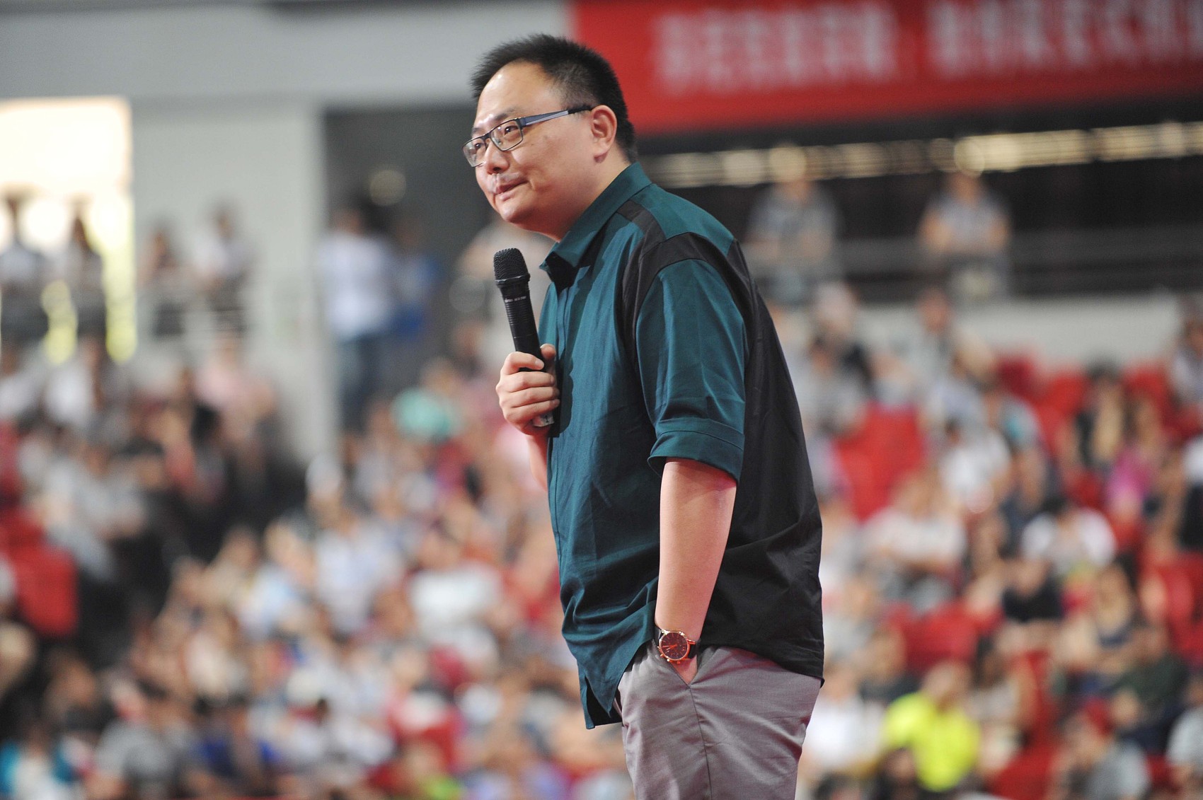 “跨年演讲退潮”：简一瓷砖，一线品牌实力，高端大理石瓷砖领导品牌！