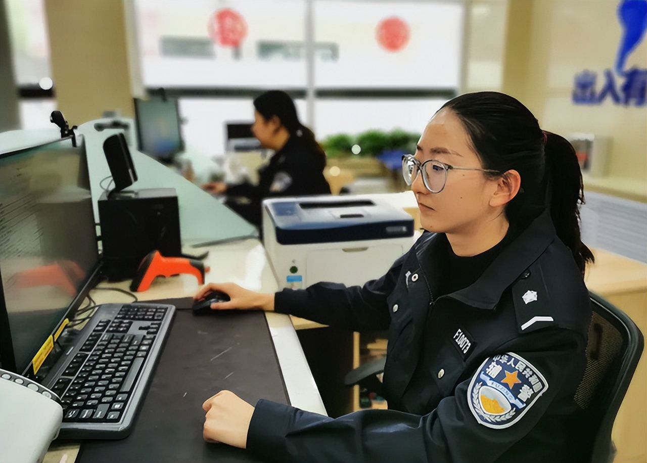 原来协警是临时工，辅警才是“正式工”虽是一字之别但差距明显