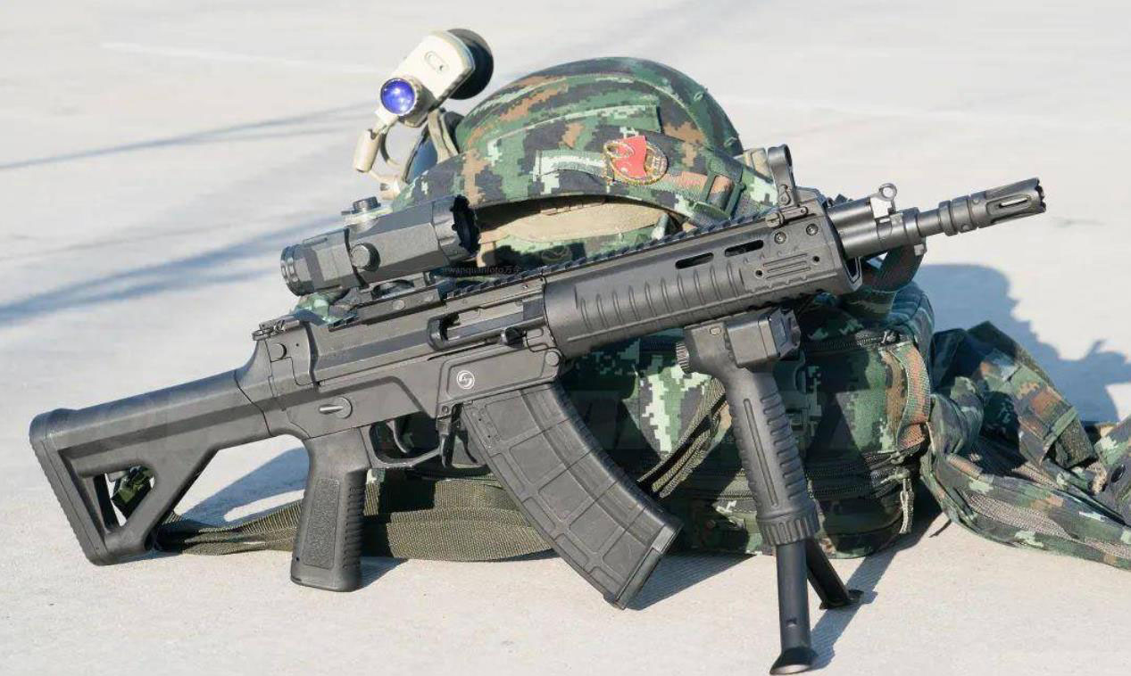 26,qbz-191突击步枪