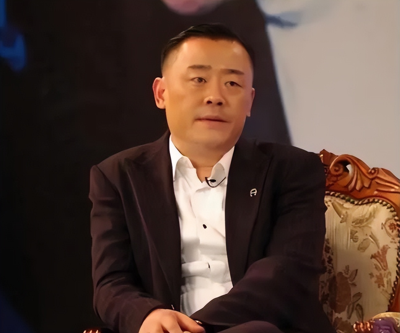 人人喊打的周立波，他做的事比想象的更恶劣，有他的地方必有矛盾