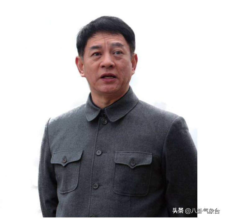 演员周浩东，27岁上北电，养父是他前行路上最大的支持