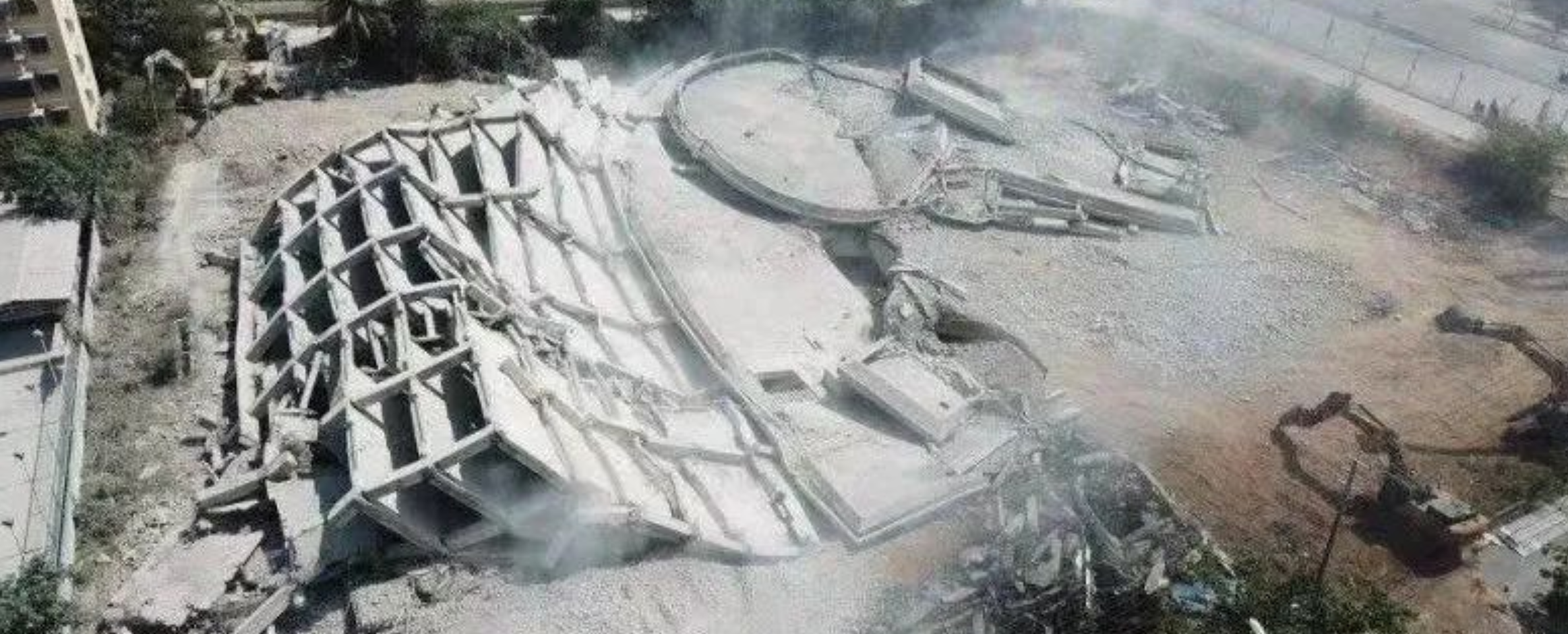 这座大厦被炸，人们为何如此振奋？