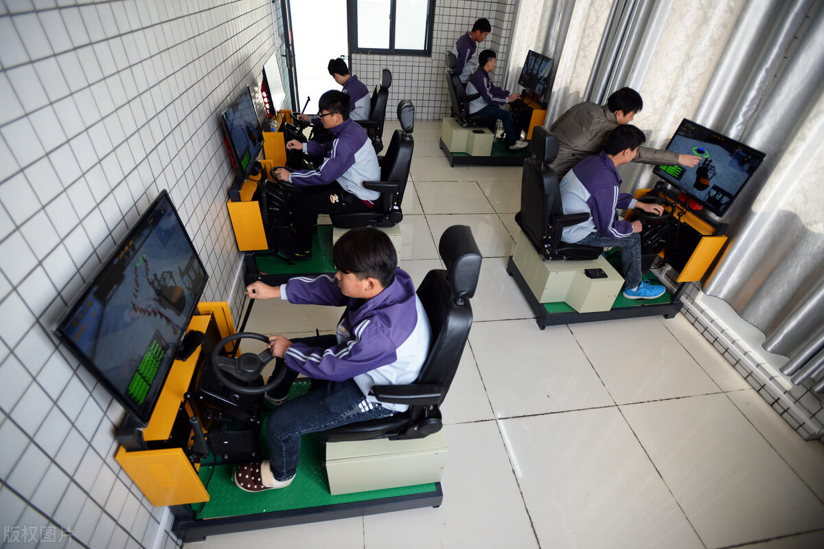 考不上高中也能上全日制本科大学，这四个升学通道推荐给大家