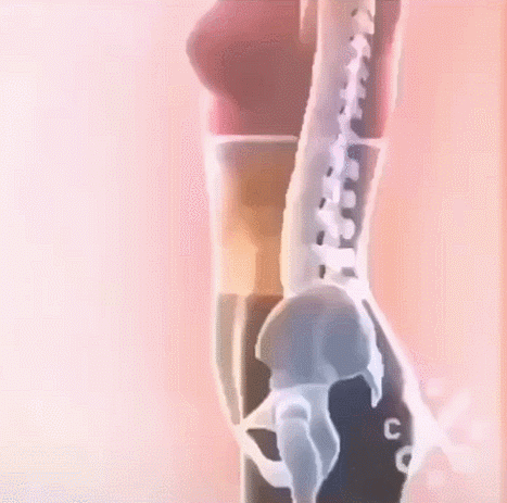 他俩都甜到被怀疑是绯闻变前任了，怎么还有人注意到她肚子没收住