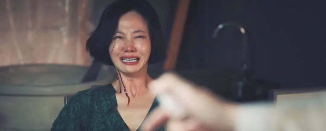 谭卓，早该红了