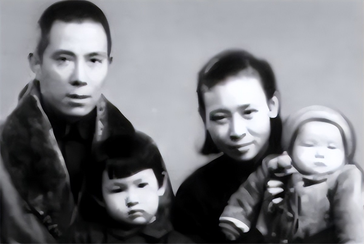 女儿刚刚夭折，丈夫就迷上貌美校花，妻子成全，他却牵挂妻子一生