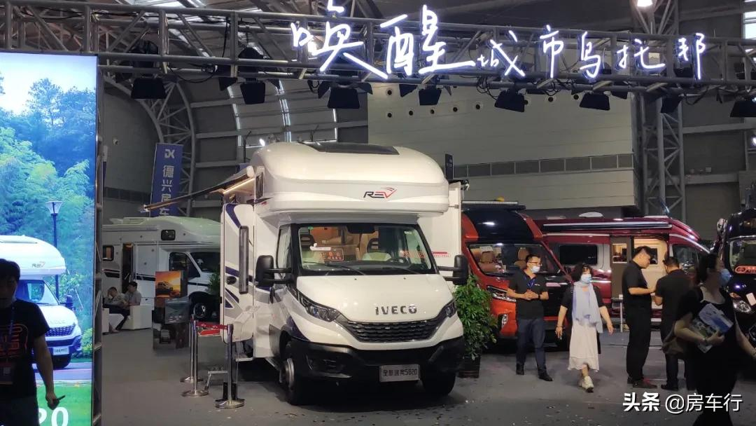 高端代名詞?這十三款進口依維柯房車各有千秋,你更喜歡哪一款呢