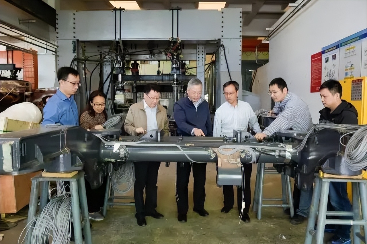 蝉联中国第一，创造世界第一，登上央视，走出国门！这，就是北京交通大学！