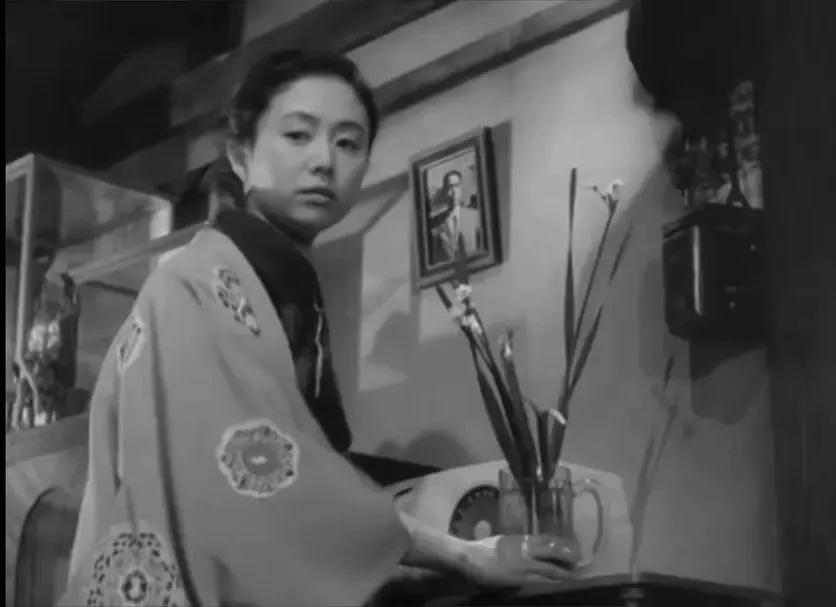 世界电影（0128）日本电影《正是为了爱》（1955）剧照欣赏