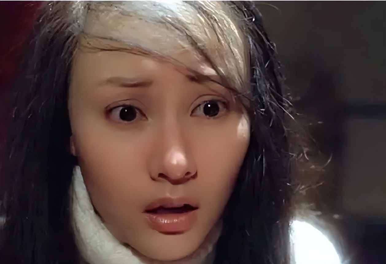 明明是美女，但为演戏都豁出去了！这10个女星的造型，个个辣眼睛