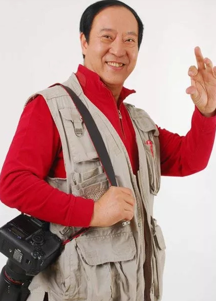 7位曾在春晚爆红的明星：有人三角恋，有人成网红，有人酒吧卖唱