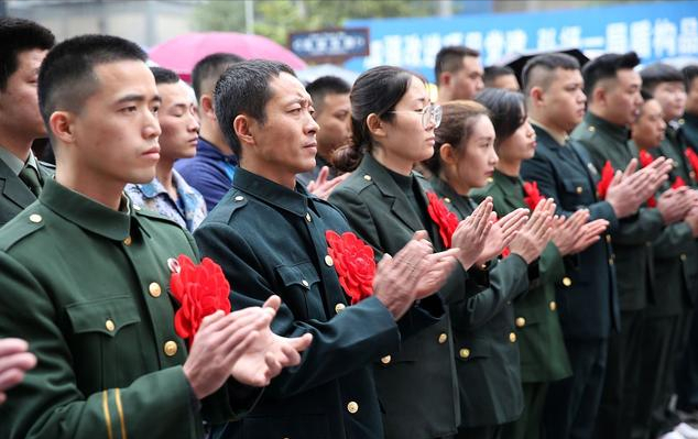 退役军人优待证4大功能，有助于激发年轻人的参军热情